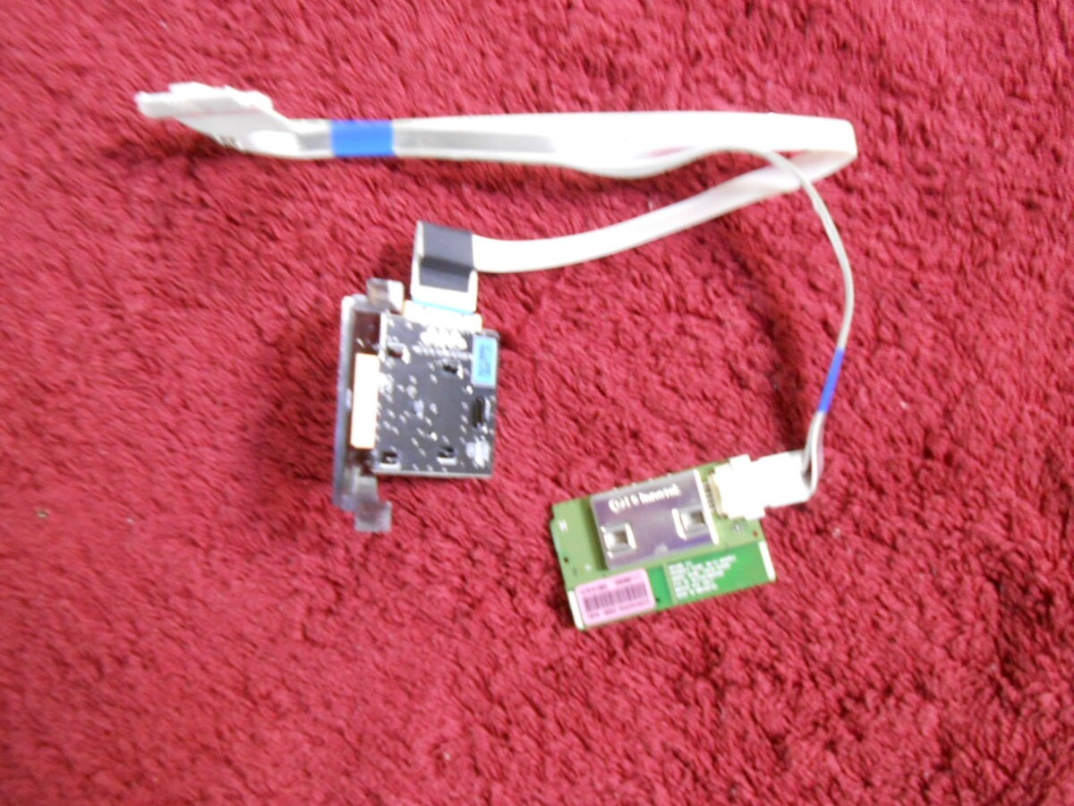 Πλακέτα TWFMB006D Wi-Fi module User Manual LG And IR Sensor / Power Button EBR80772103