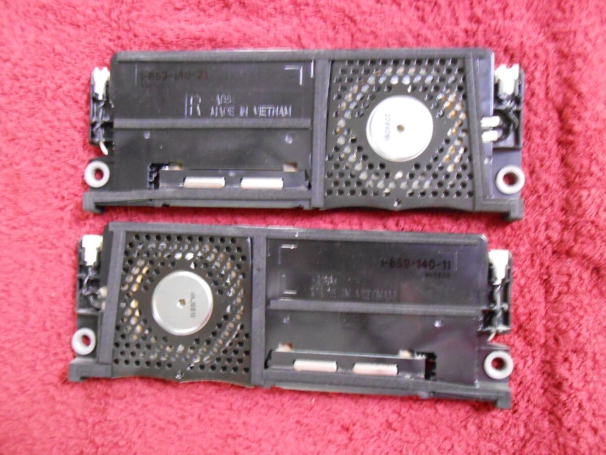 Sony 1-859-140-11 / 1-859-140-21 Speaker Set