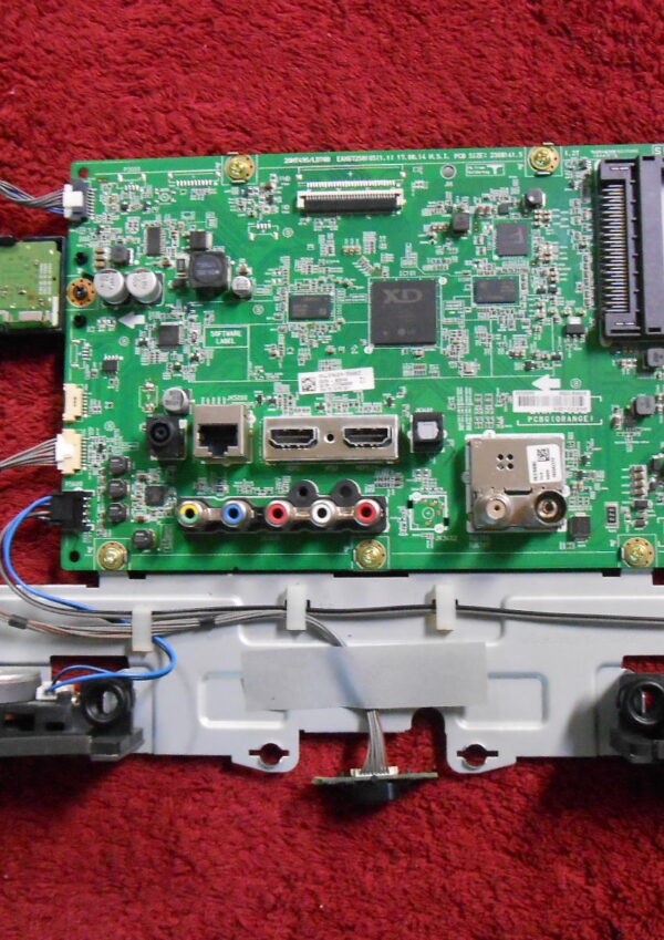 Πλακέτα MAIN AV BOARD AND ITS OTHER PARTS EAX67258105 (1.1) – LG 28MT49S-PZ