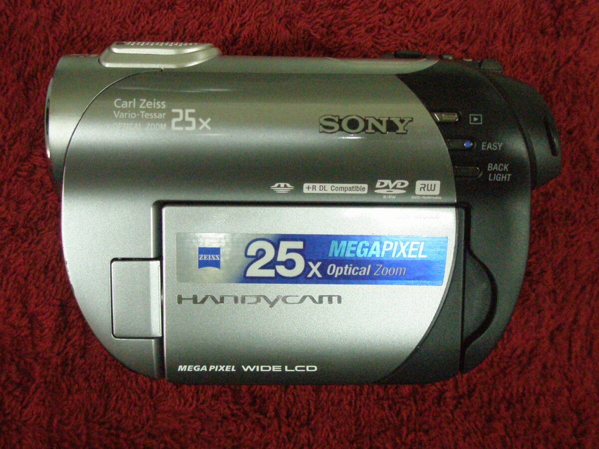 Βιντεοκάμερα Sony DCR-DVD306E