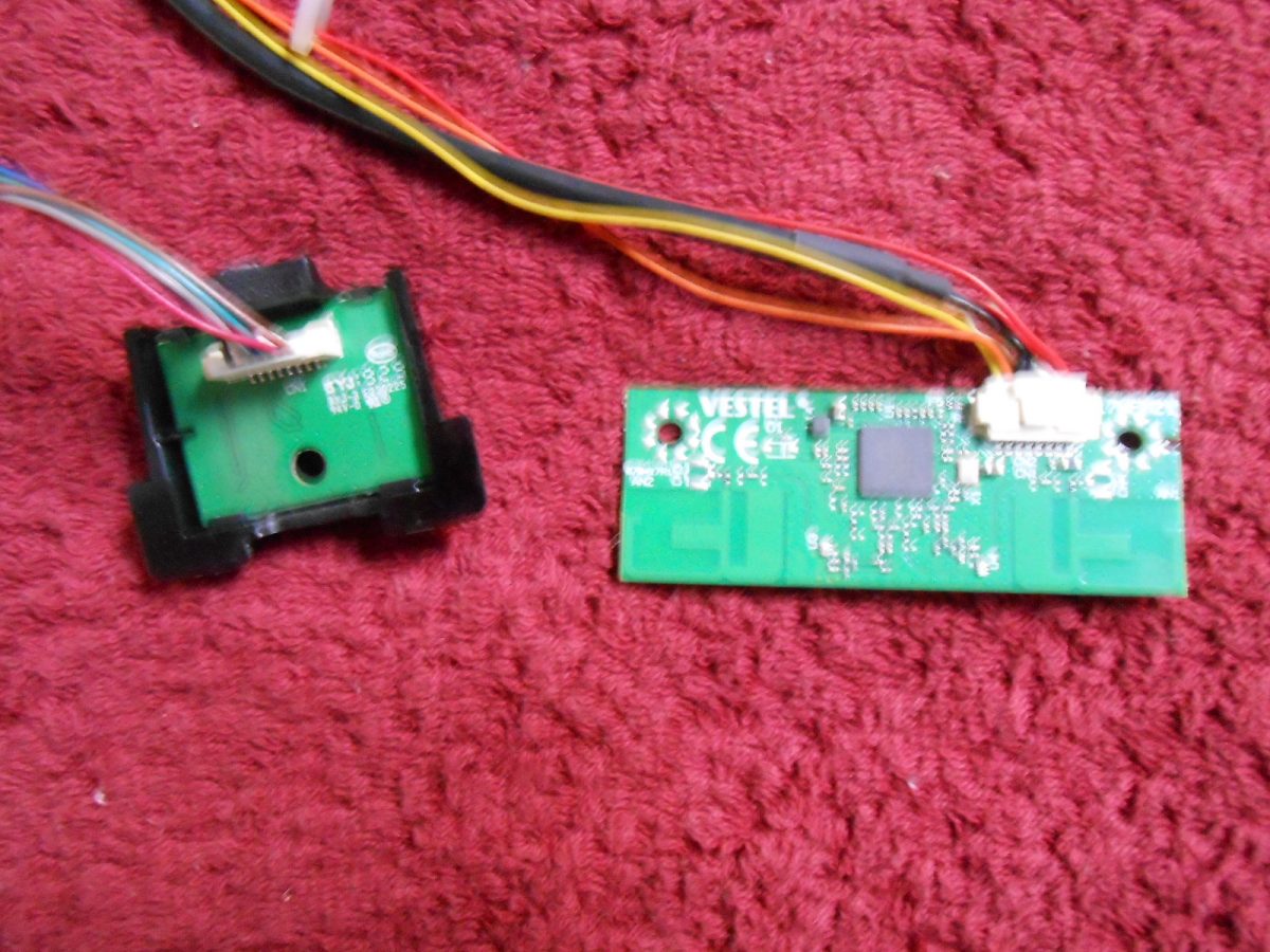 Πλακέτα VESTEL 17WFM21 Wi-Fi Module 17TK155 BUTTON & IR SENSOR