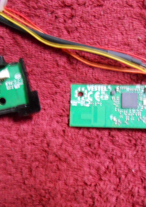 Πλακέτα VESTEL 17WFM21 Wi-Fi Module 17TK155 BUTTON & IR SENSOR