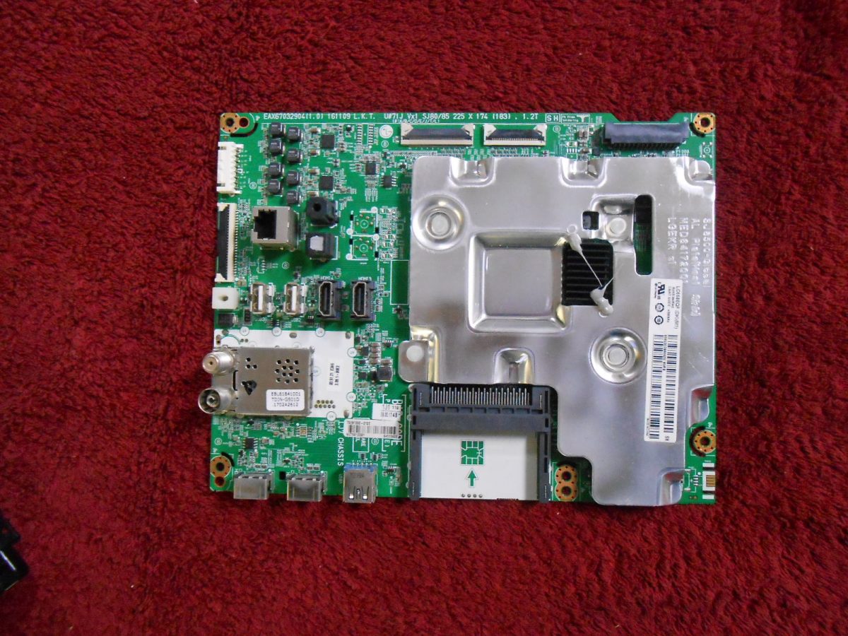 Πλακέτα EAX67032904 LG MAIN AV BOARD