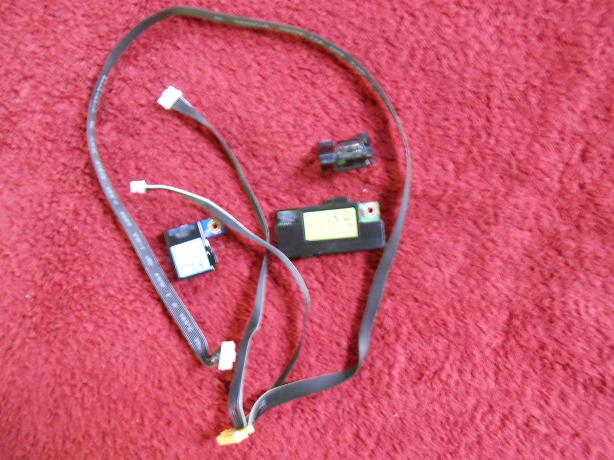 Πλακέτα BN41-02515A IR REMOTE CONTROL SENSOR AND BN59-01174D Wi-Fi WITH BN96-30218D Bluetooth Module FROM HG32EE690DB SAMSUNG