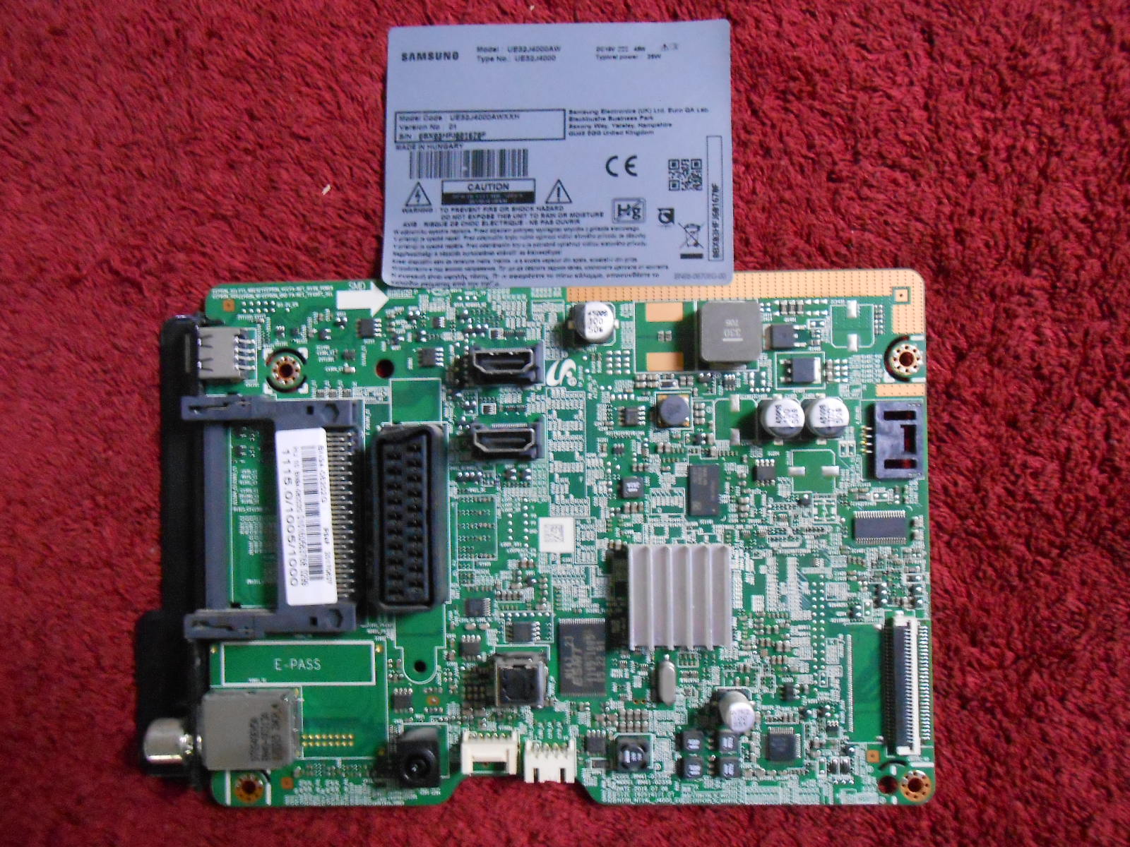 Πλακέτα SAMSUNG UE32J4000AWXXH MAIN BOARD BN41-02358C / BN94-08202G Πλακέτα SAMSUNG UE32J4000AWXXH MAIN BOARD BN41-02358C / BN94-08202G