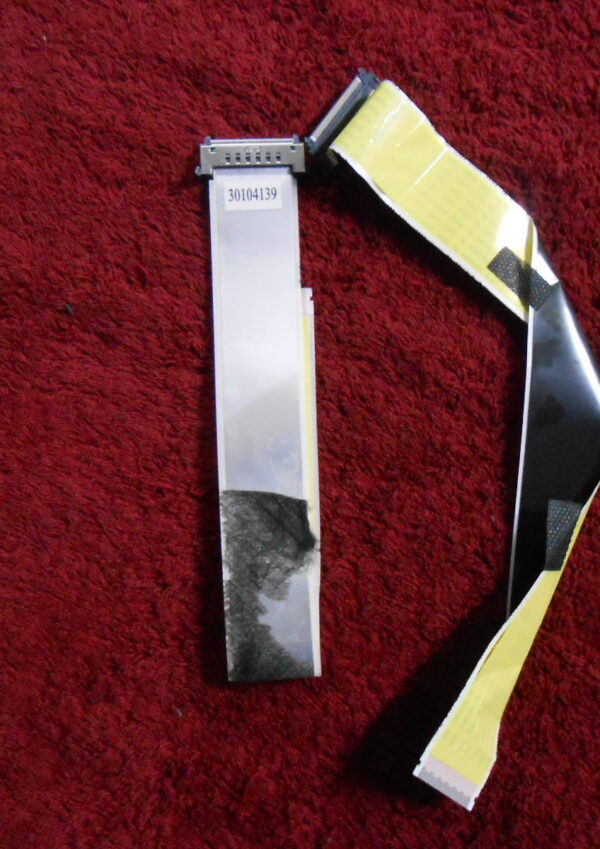 LVDS CABLE 30104139 AND 30104137